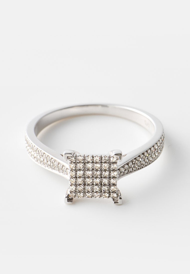 Diamant Exquis 0.26 CT DIAMOND