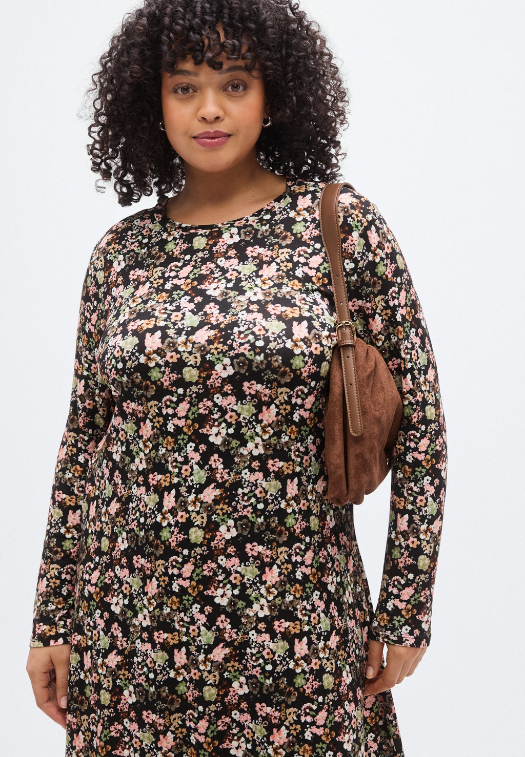 CARKODI DRESS Media 5