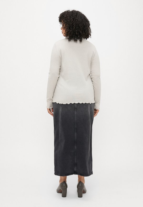 ONLY Carmakoma CARIDOL LIFE EMMA O NECK