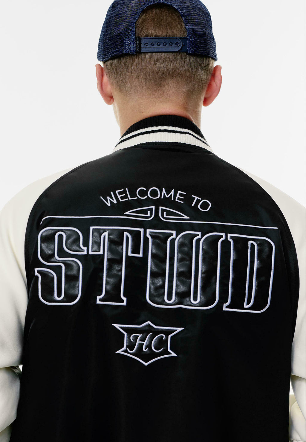 PULL&BEAR EMBROIDERED VARSITY