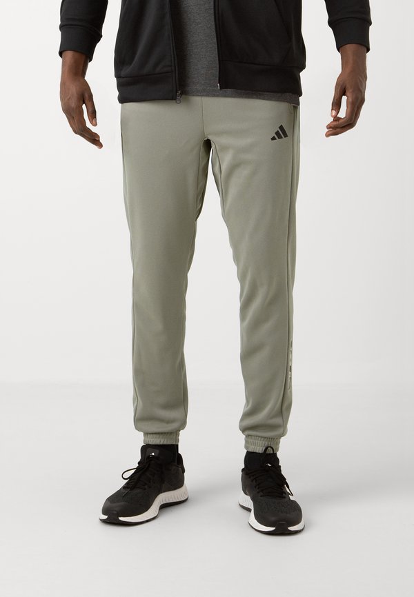 adidas Performance ESSENTIALS CAMOUFLAGE