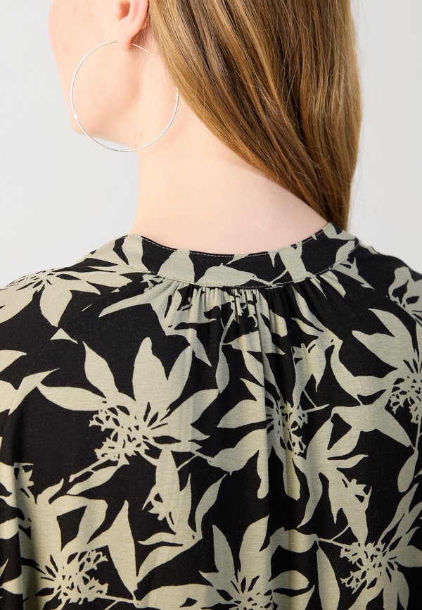 Marc O'Polo SHORT SLEEVE PLACKET AT FRONT