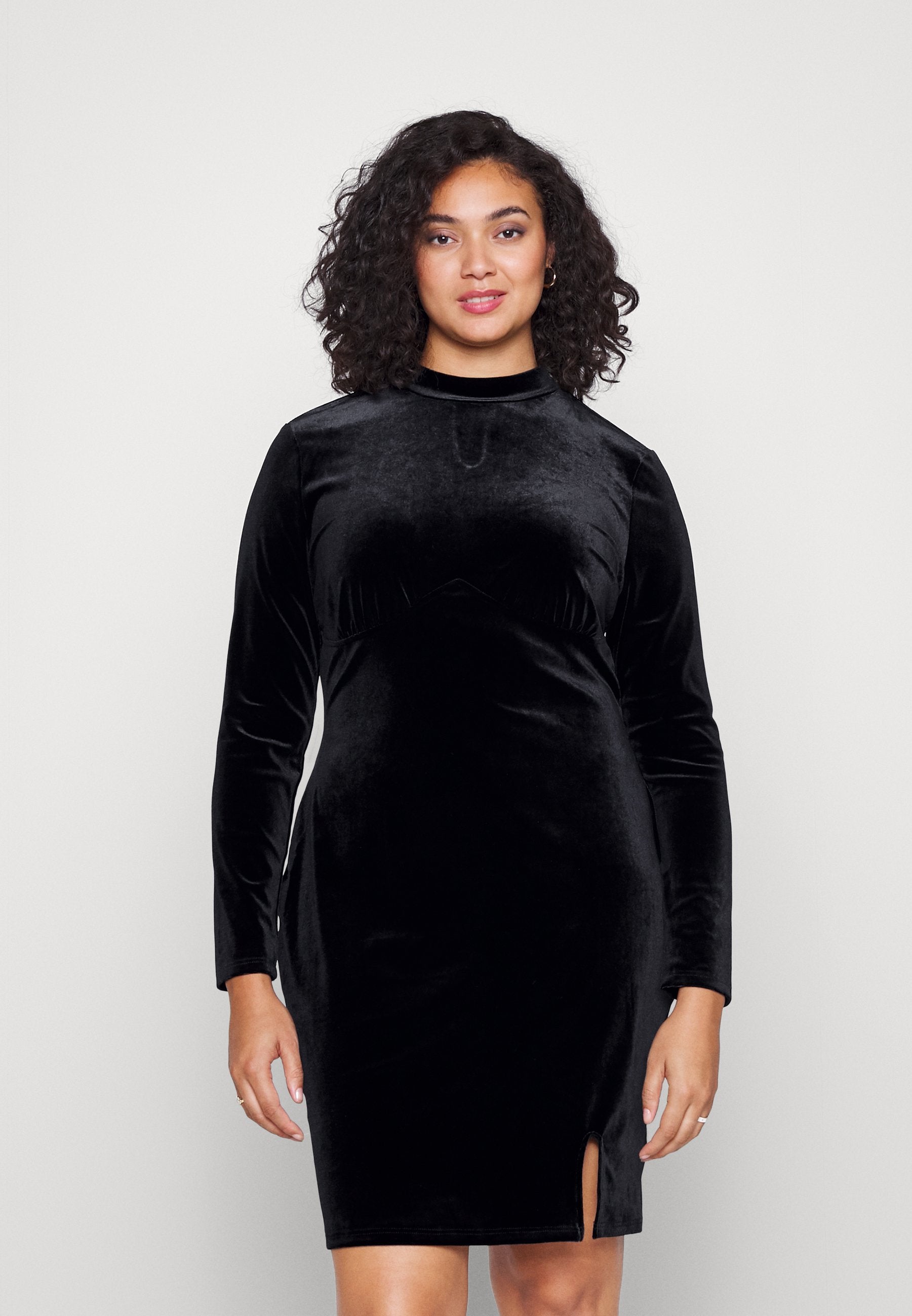 Glamorous Curve