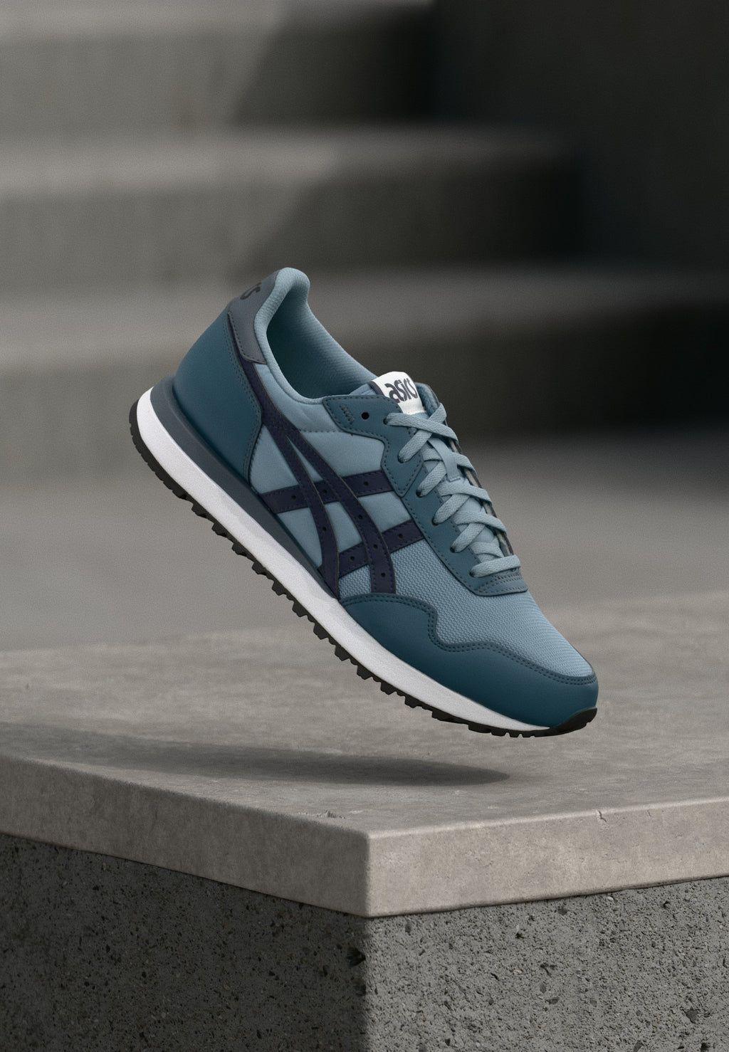 TIGER RUNNER II UNISEX Media 1