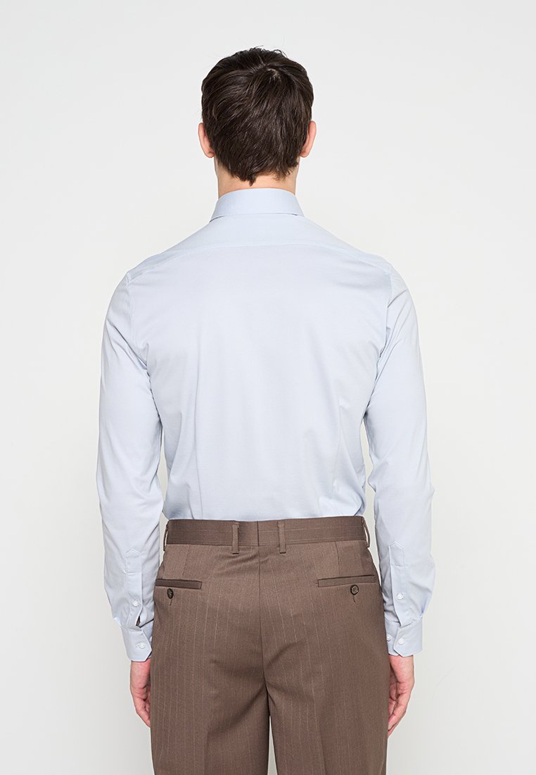 Michael Kors SLIM FIT