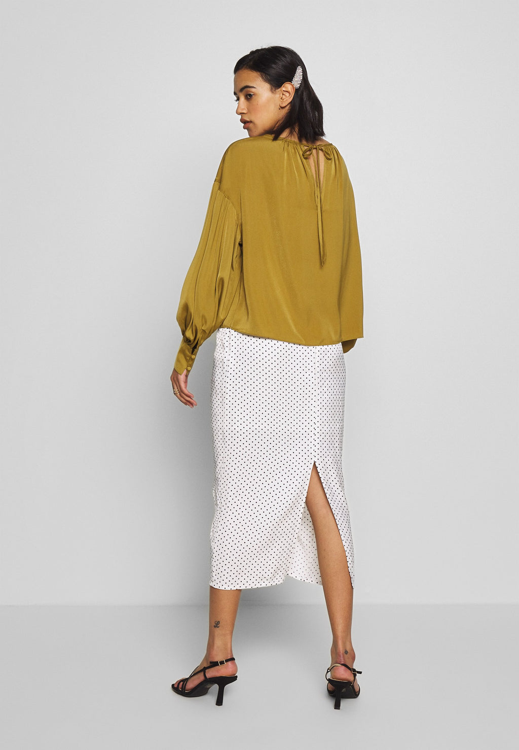 Who What Wear THE BALLOON SLEEVE BLOUSE