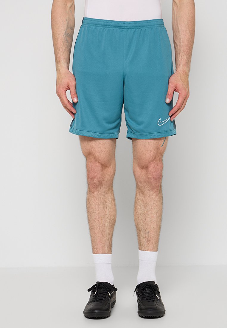 Nike Performance