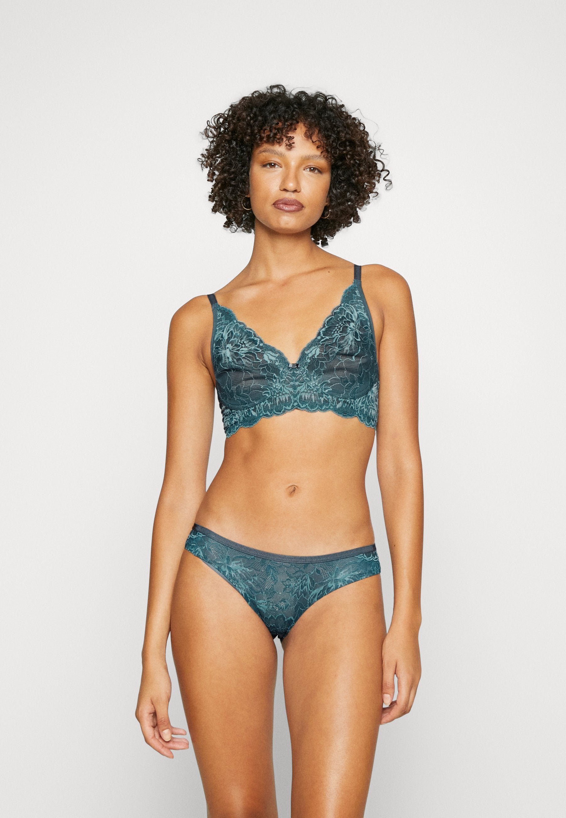 Triumph AMOURETTE CHARM