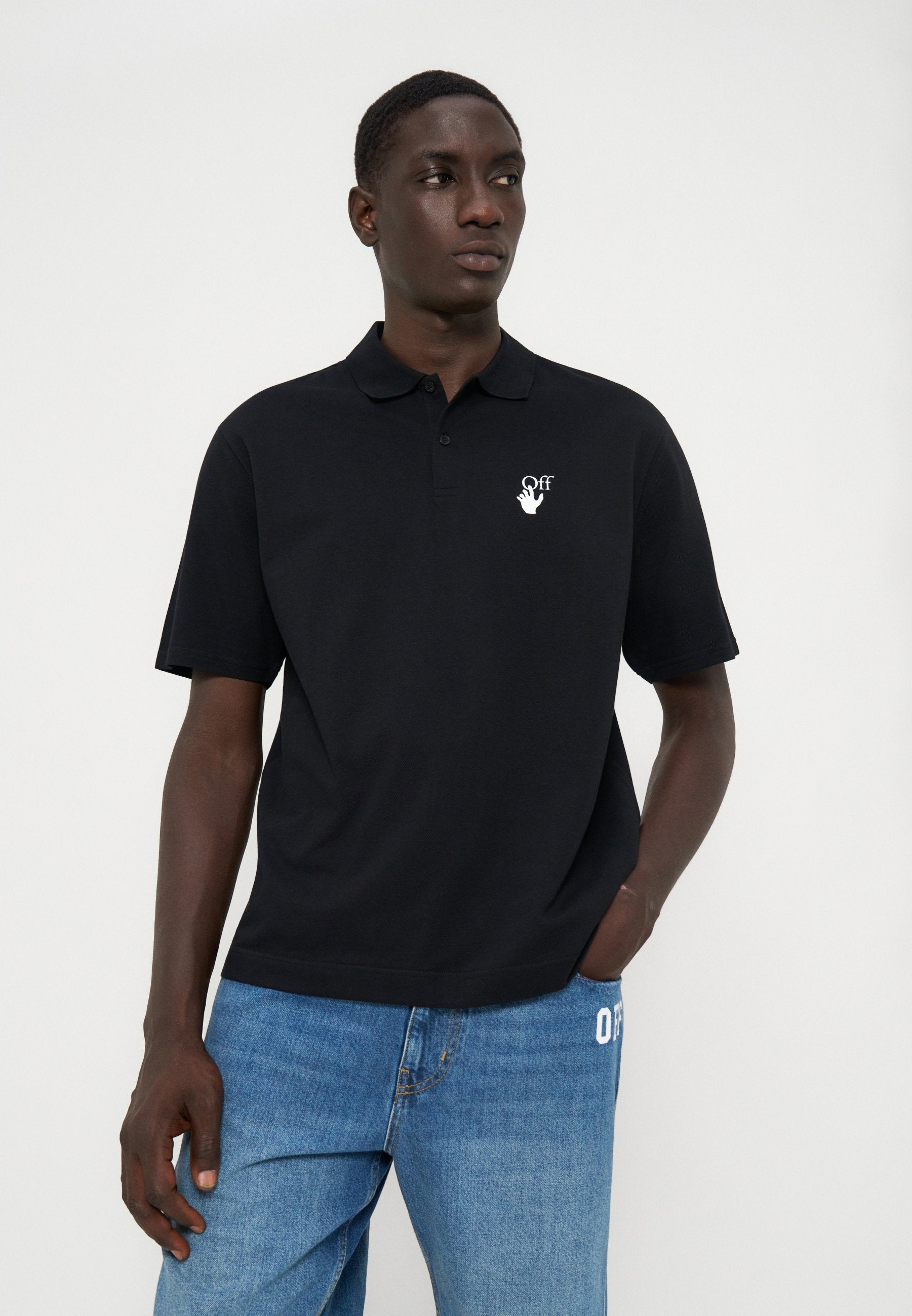 OFF-WHITE