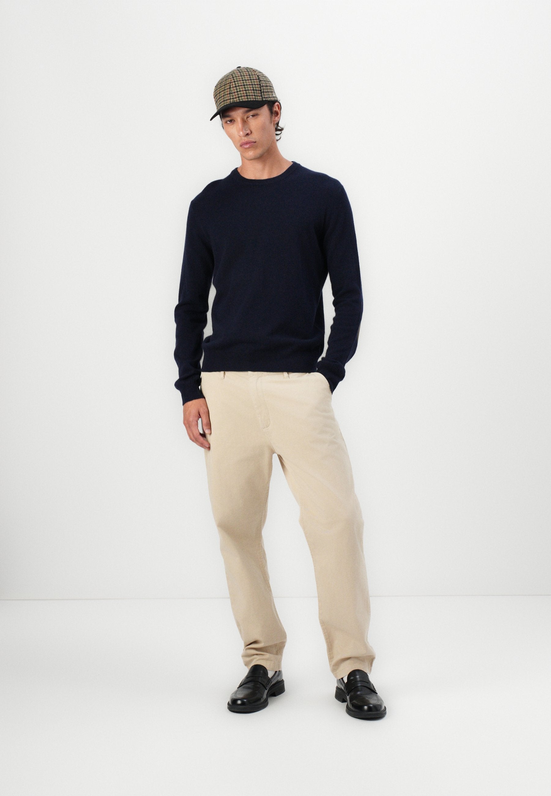 Hackett London CREW