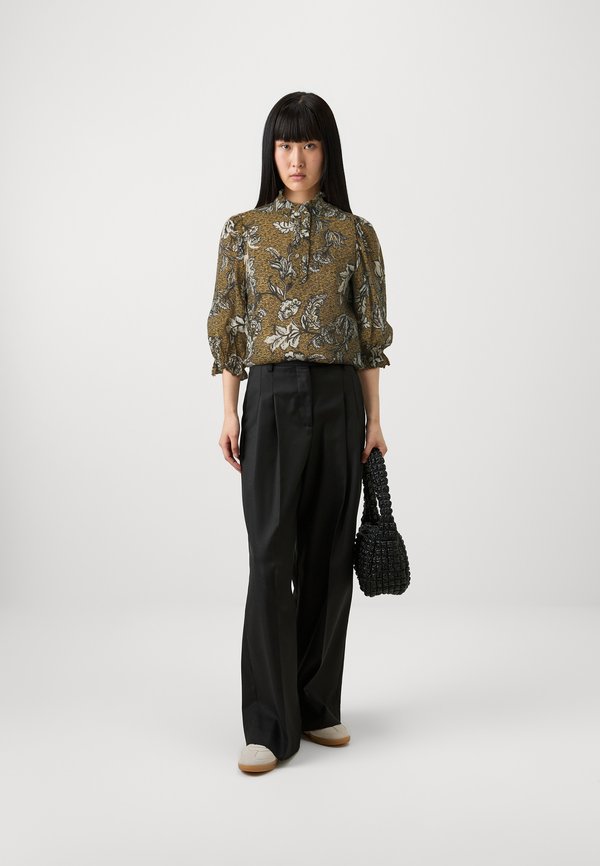 Bruuns Bazaar DUSCLEBBMOREA BLOUSE