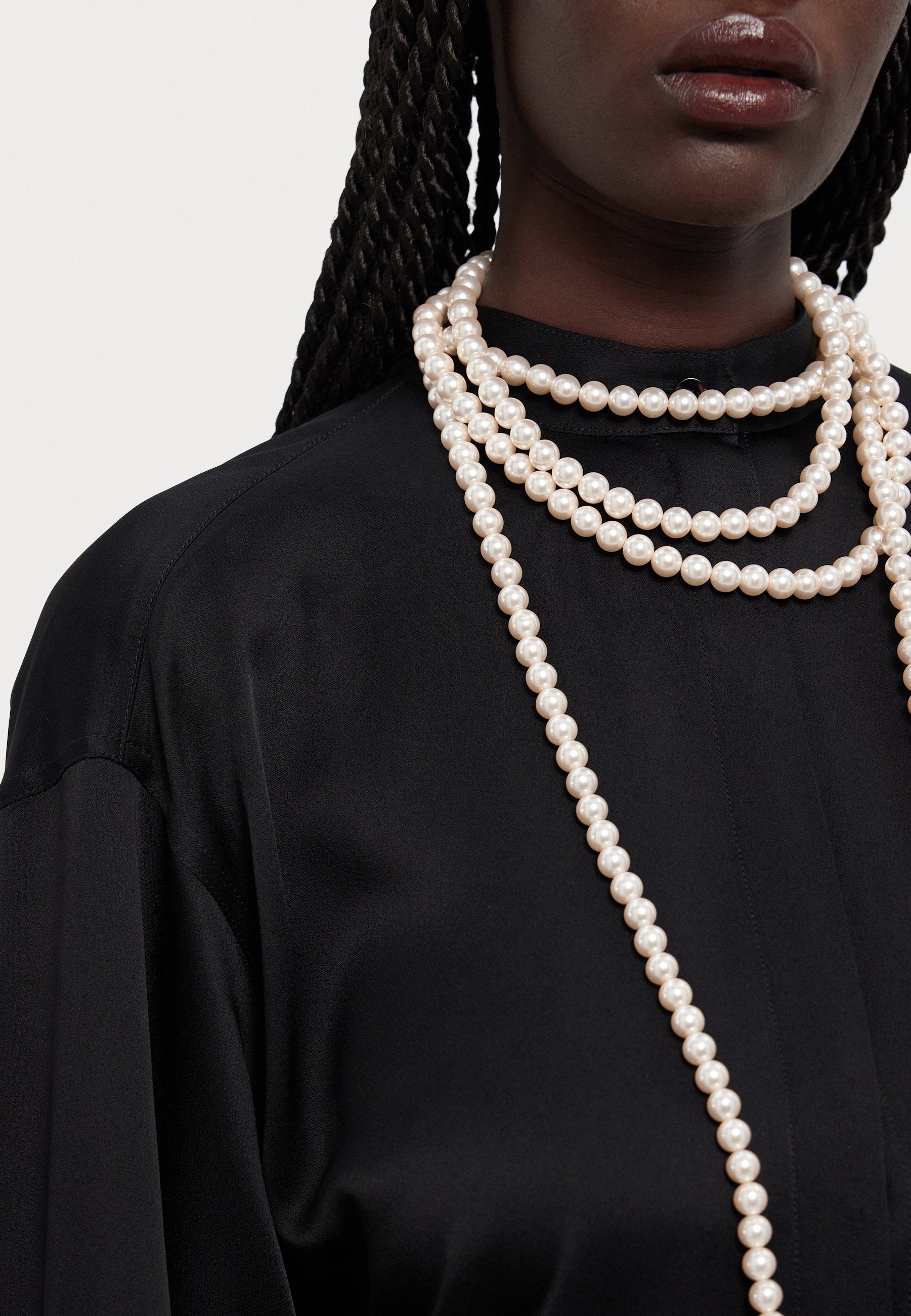MOSCHINO ABITO
