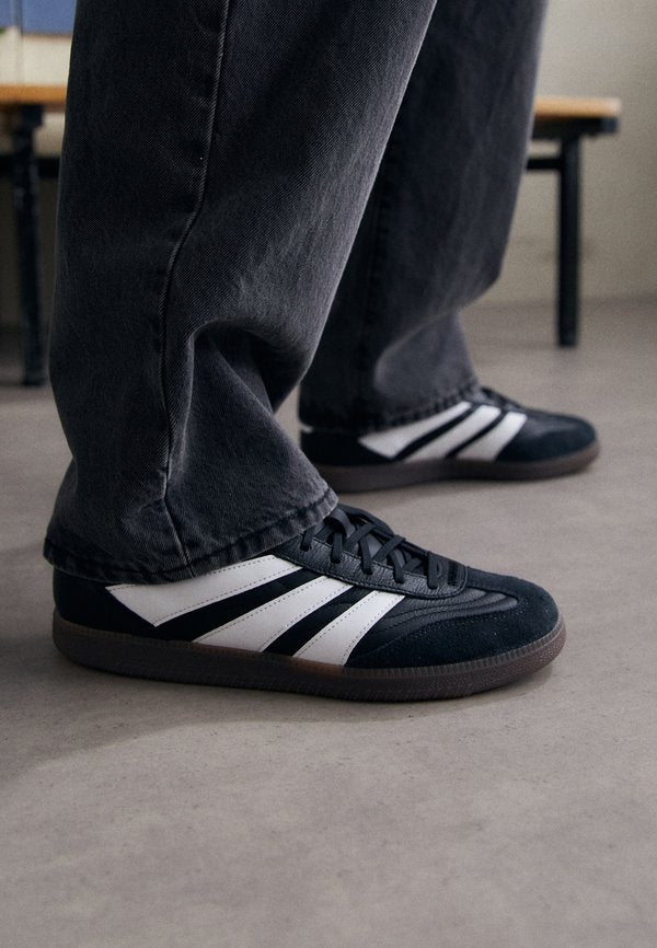 adidas Performance PREDATOR FREESTYLE INDOOR