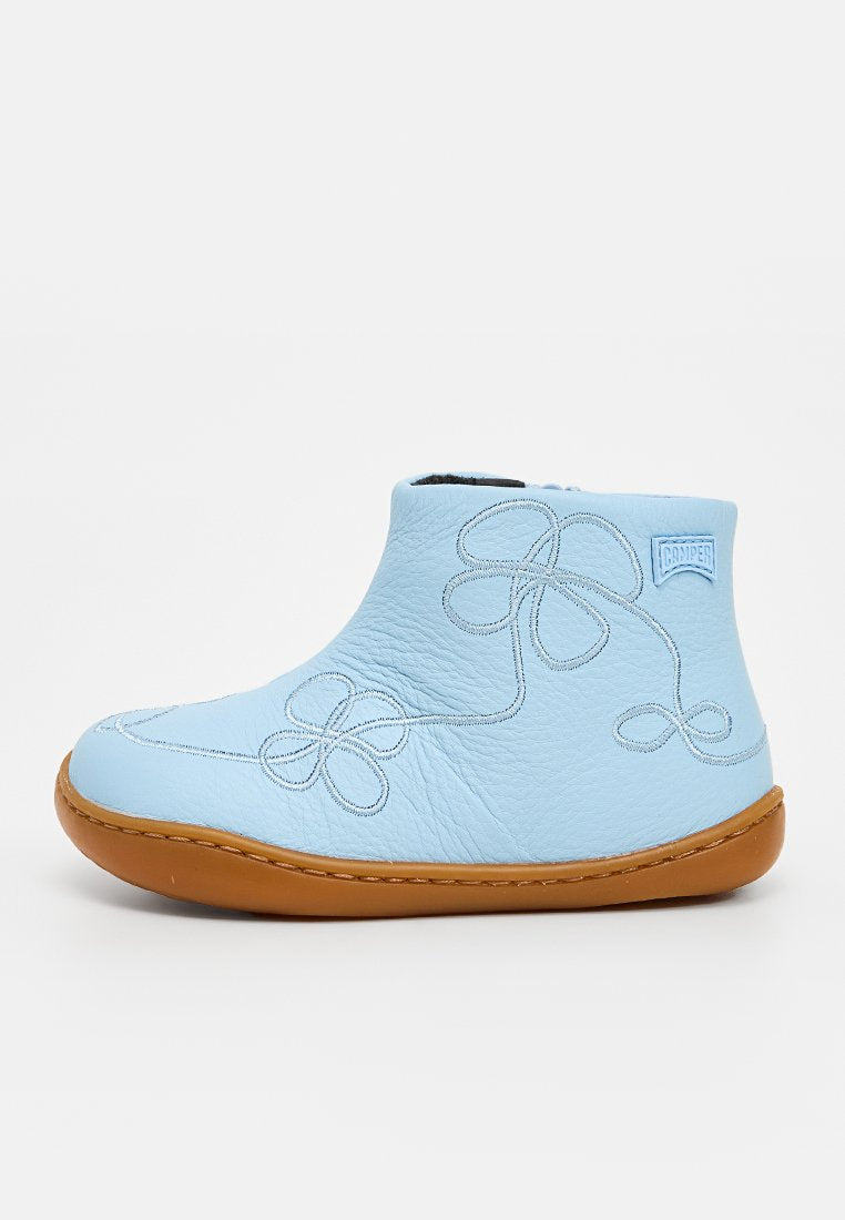 Camper TWS FW