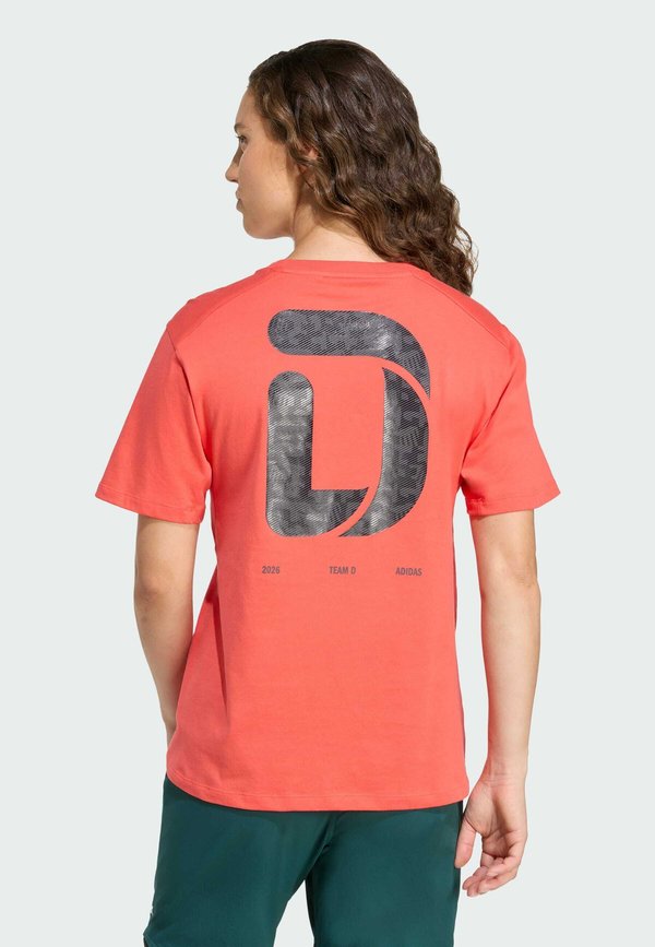 adidas Performance TEAM D GRAPHIC  - Sports T-shirt - semi lucid red