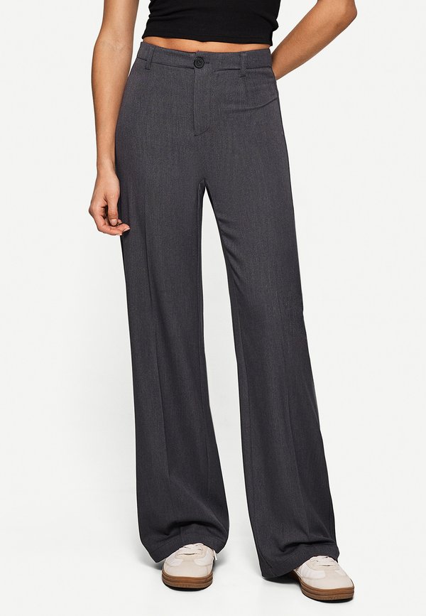 Bershka WIDE-LEG TAILORED - Trousers - mottled dark grey
