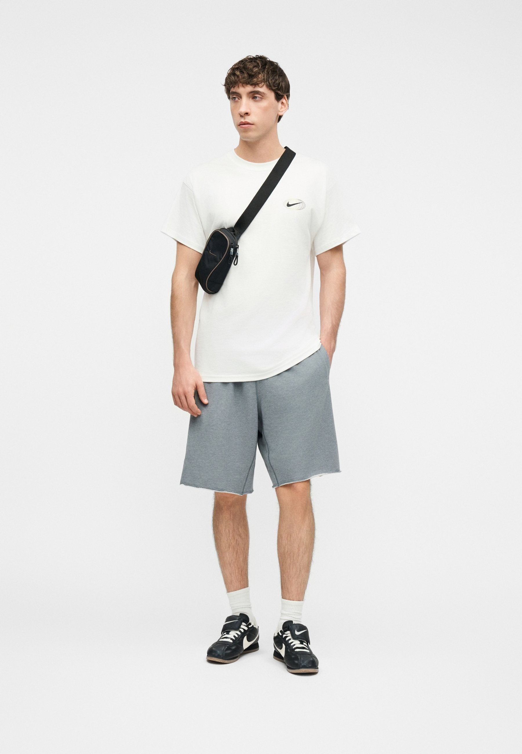 Nike Sportswear TEE UNISEX