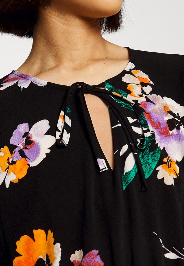 Vero Moda Petite VMSHILAH NAJA