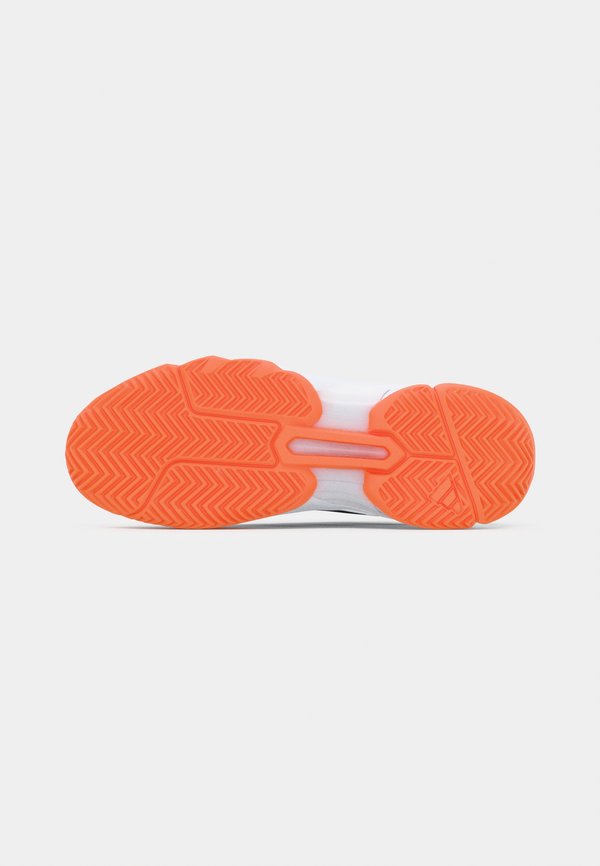 adidas Performance COURTJAM CONTROL 3