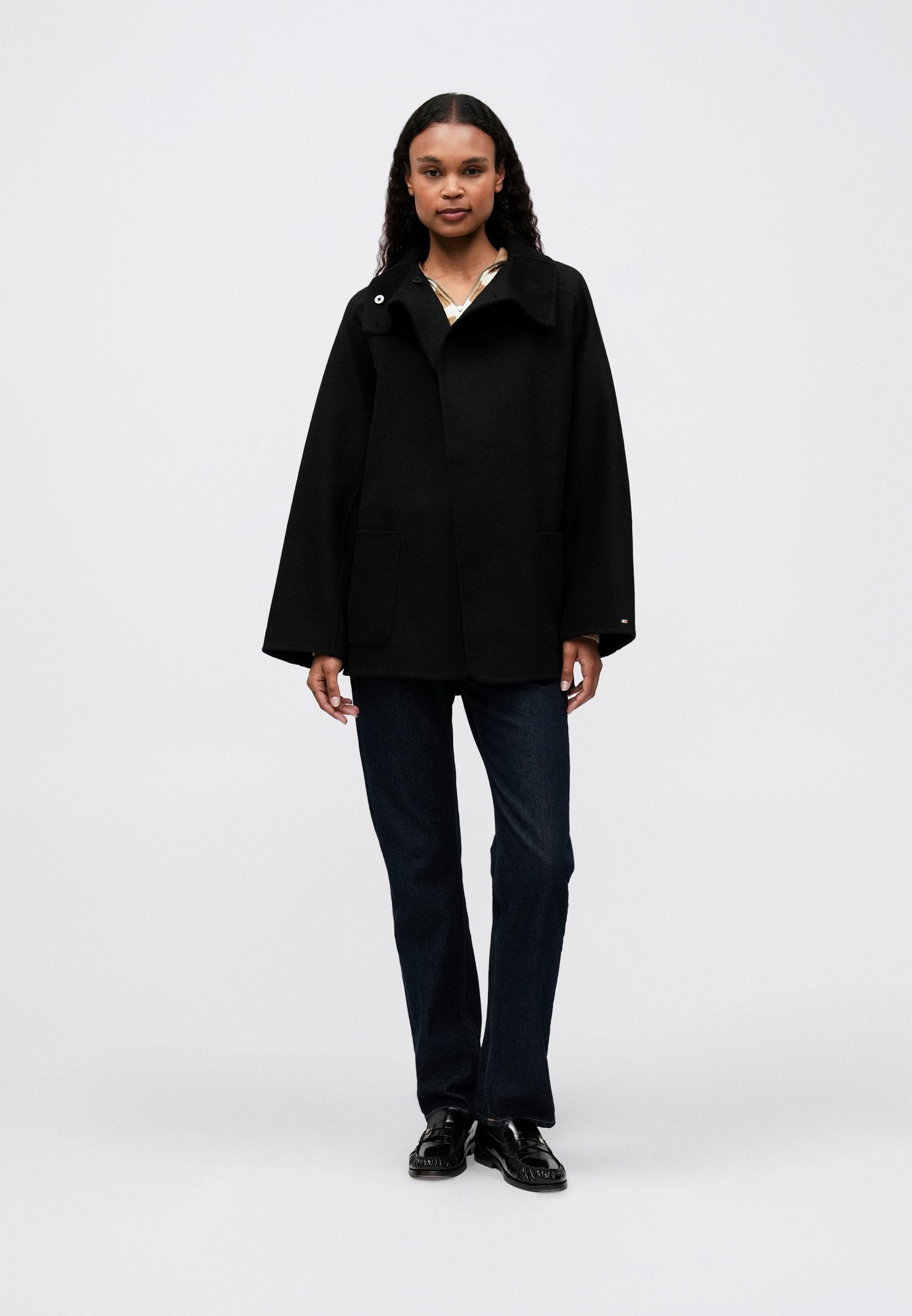 WOOL BLEND FUNNEL NECK OVERSIZED COAT Media 2