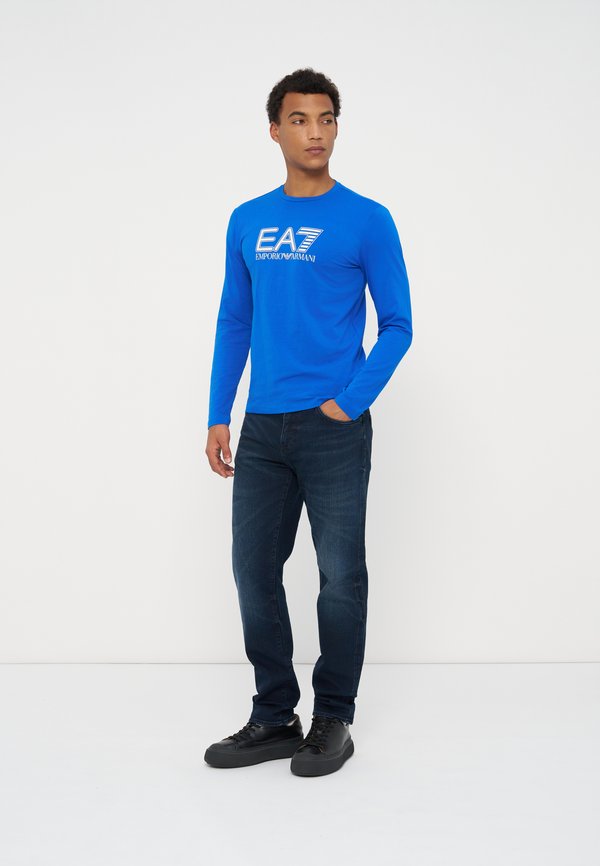 EA7 Emporio Armani