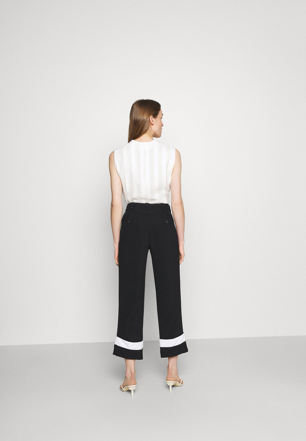 N°21 PANTALONE TESSUTO