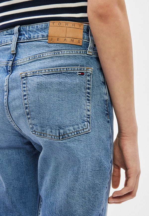 Tommy Jeans FADED MID RISE BOOTCUT JEANS