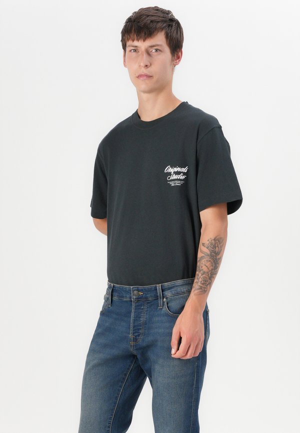 Jack & Jones Slim fit JJIGLENN JJICON I.K SQ 421