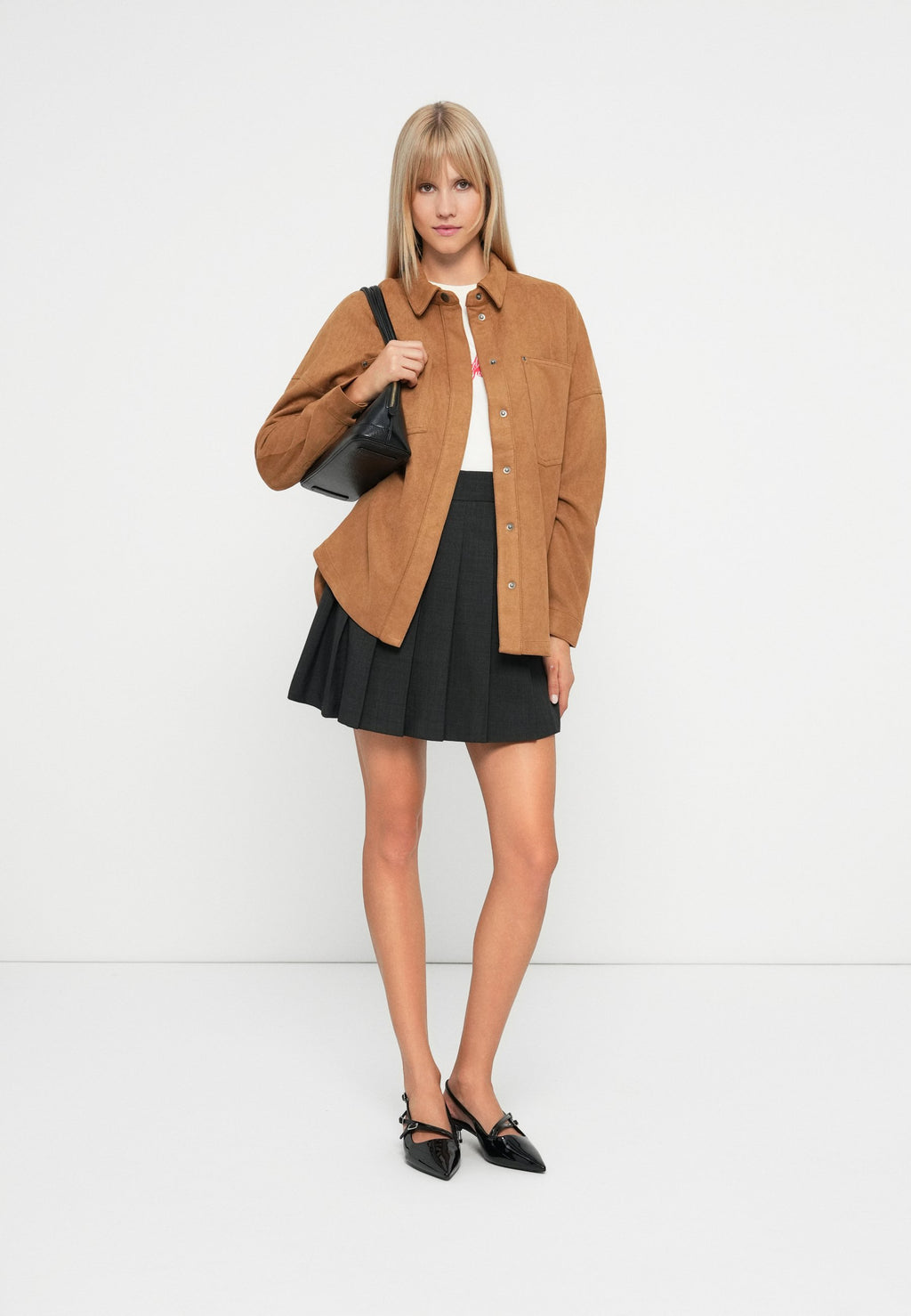 ONLJANINE STINA LIFE SHACKET Media 2