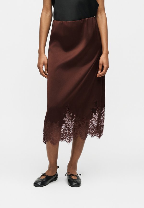 Vero Moda VMNOVI LACE DETAIL 7/8 SKIRT WVN - A-line skirt - chicory coffee