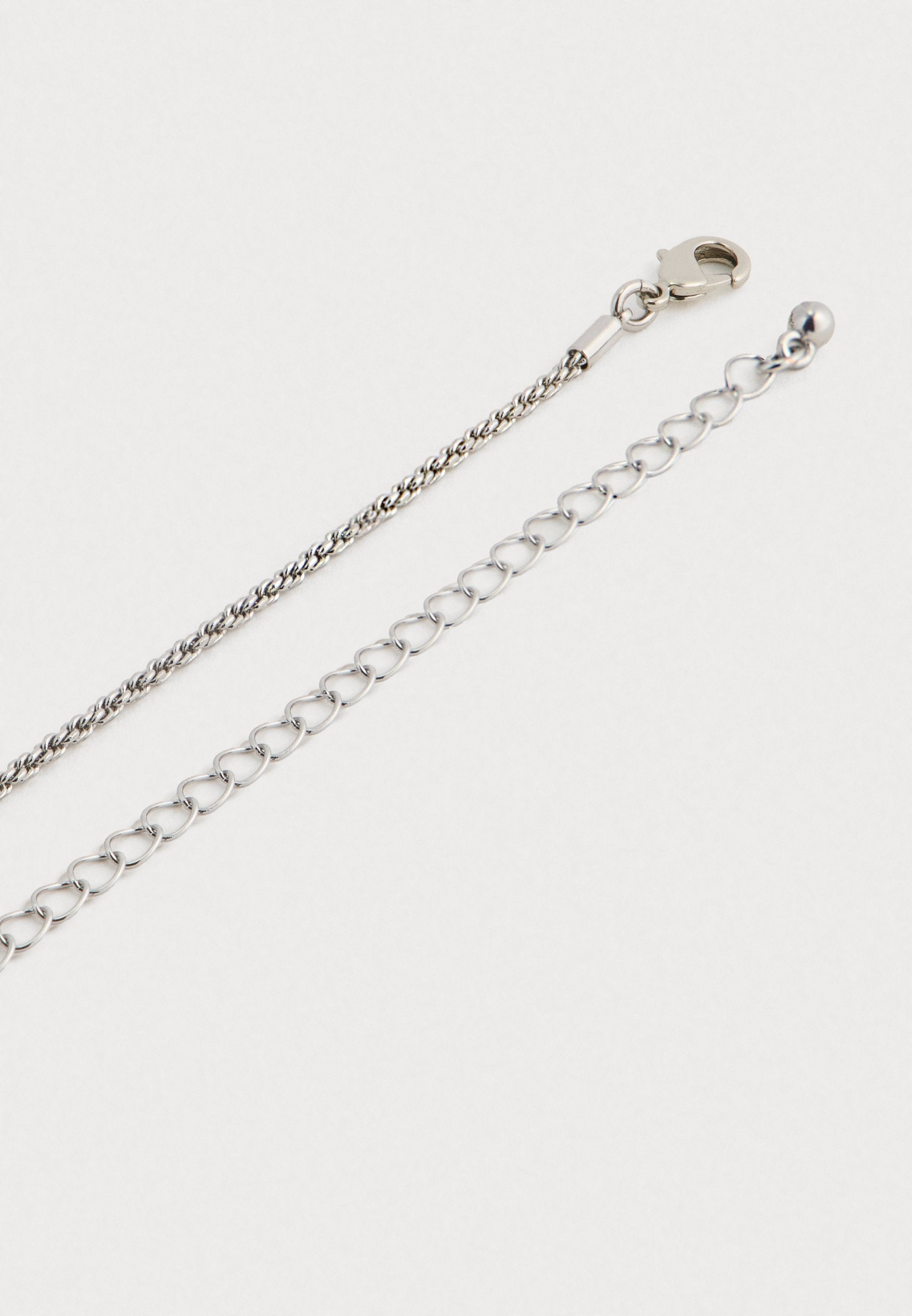 Pier One UNISEX