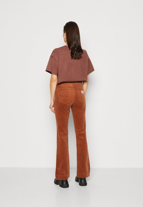 Wrangler FLARE