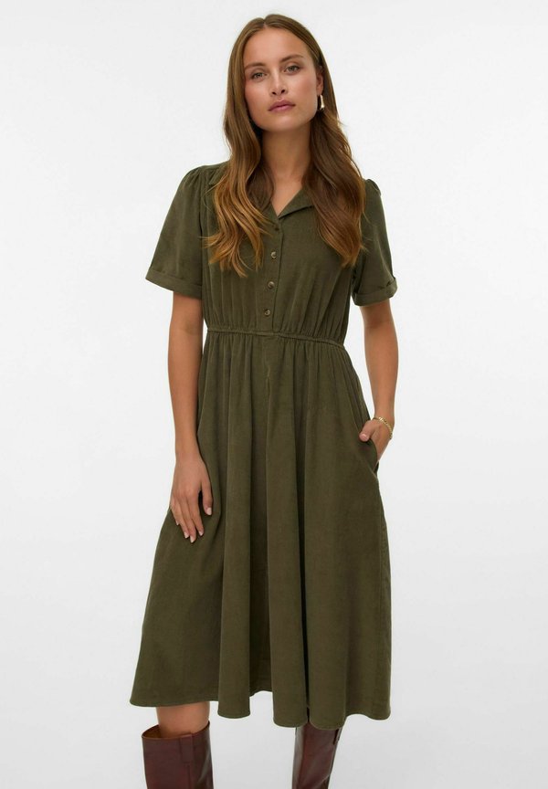 Vero Moda VMRAY Corduroy Midi - Shirt dress - olive night