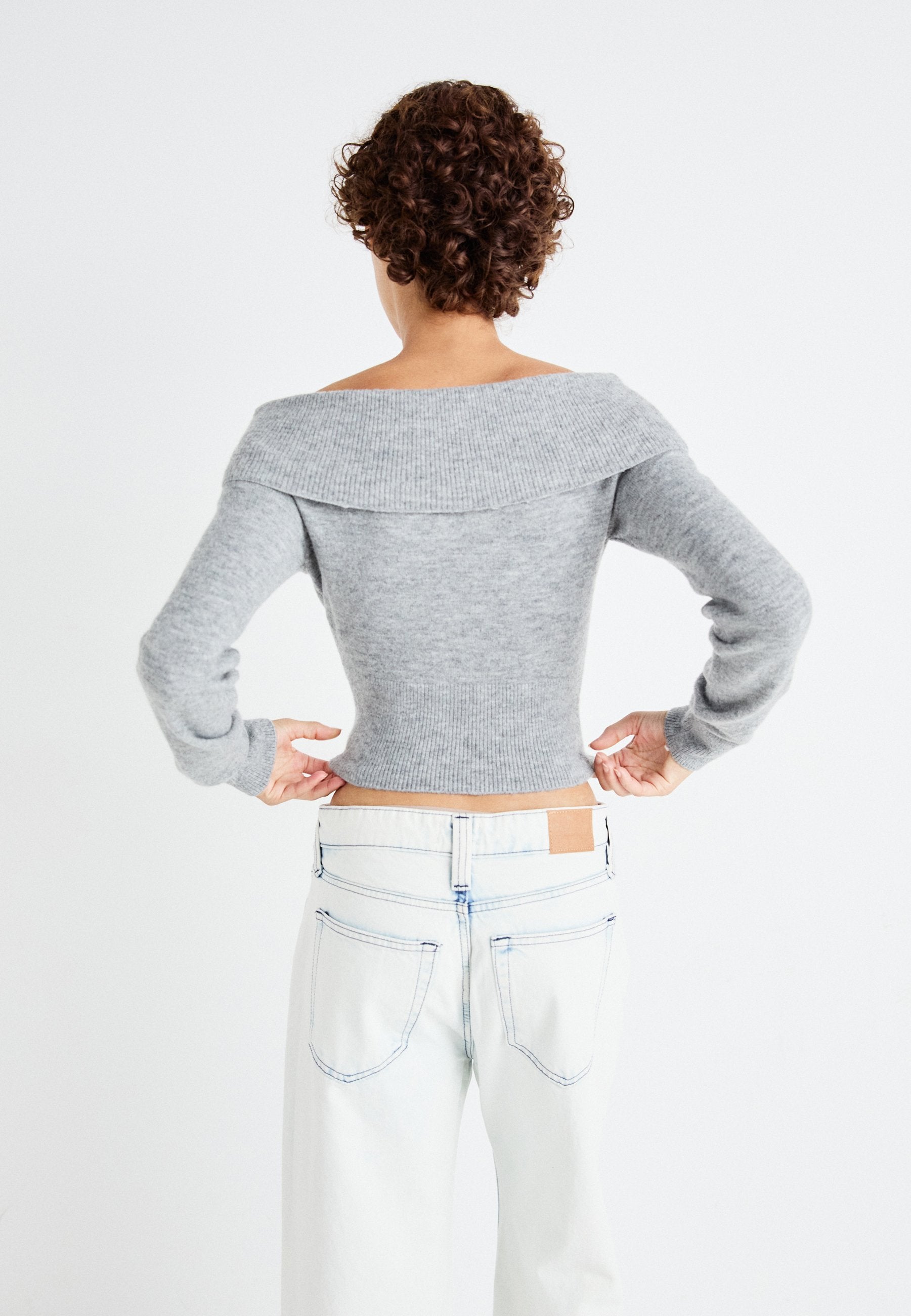 Weekday LOLO OFF SHOULDER
