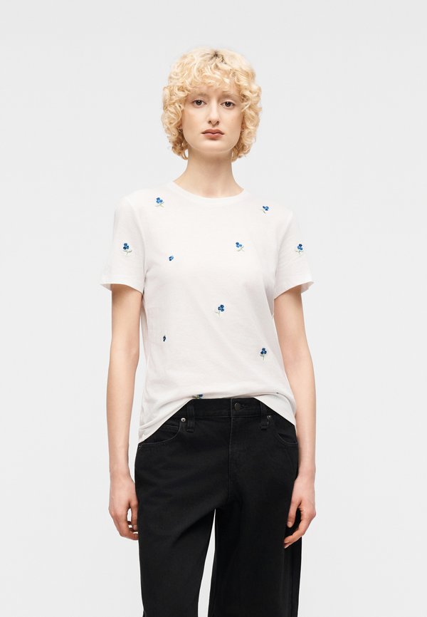 ONLY ONLKETTY O NECK - Print T-shirt - bright white