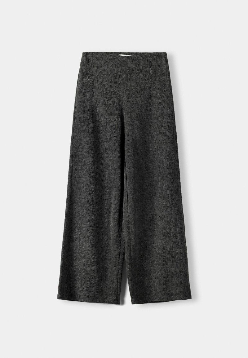 WIDE-LEG Media 1
