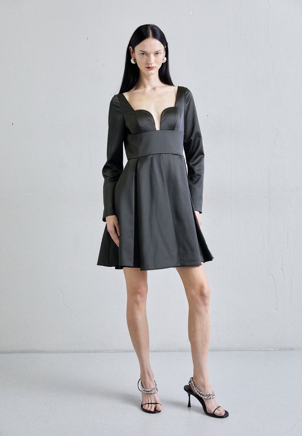 Sara Battaglia SWEETHEART NECK MINI DRESS