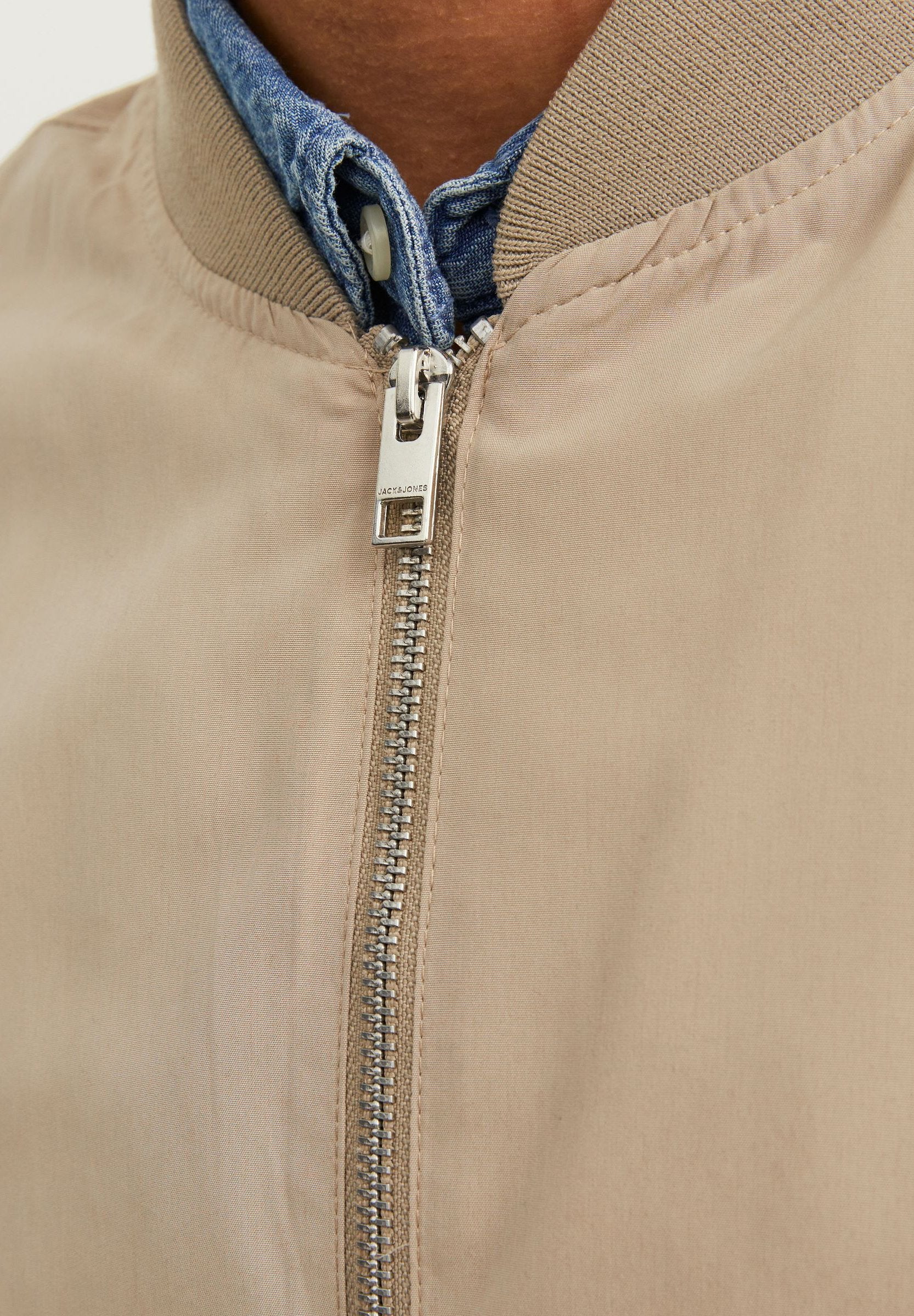 Jack & Jones JJERUSH BOMBER NOOS