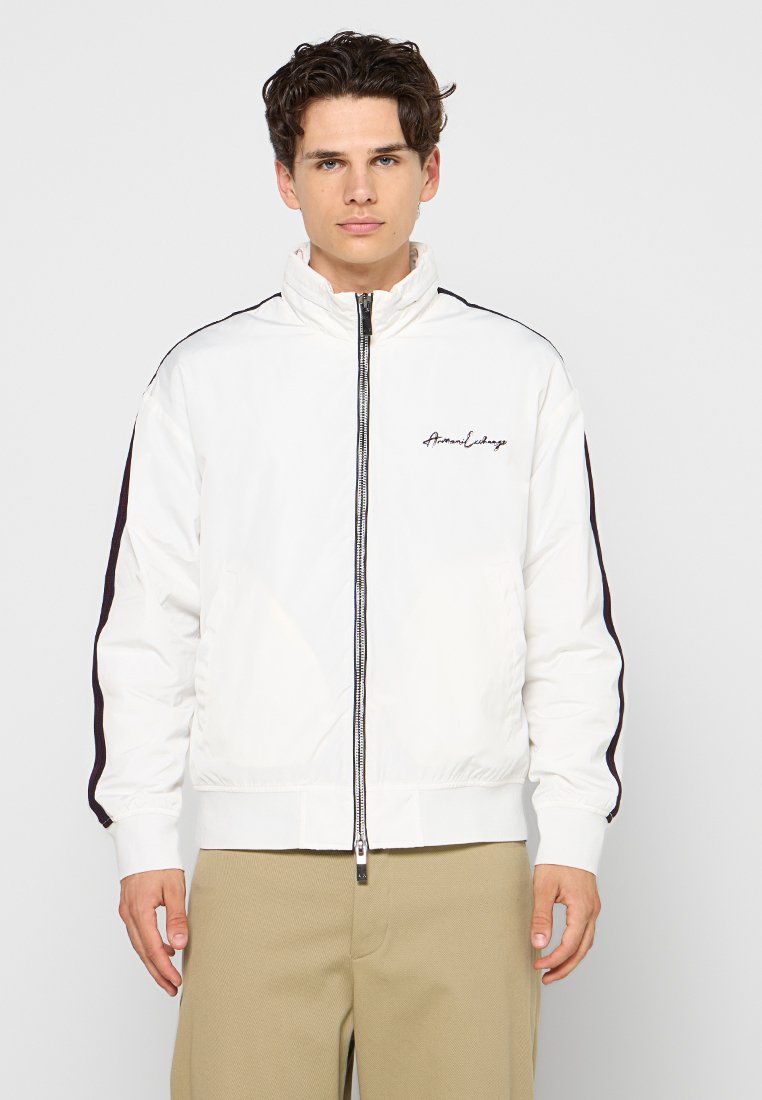 Armani Exchange Übergangsjacke Media 1