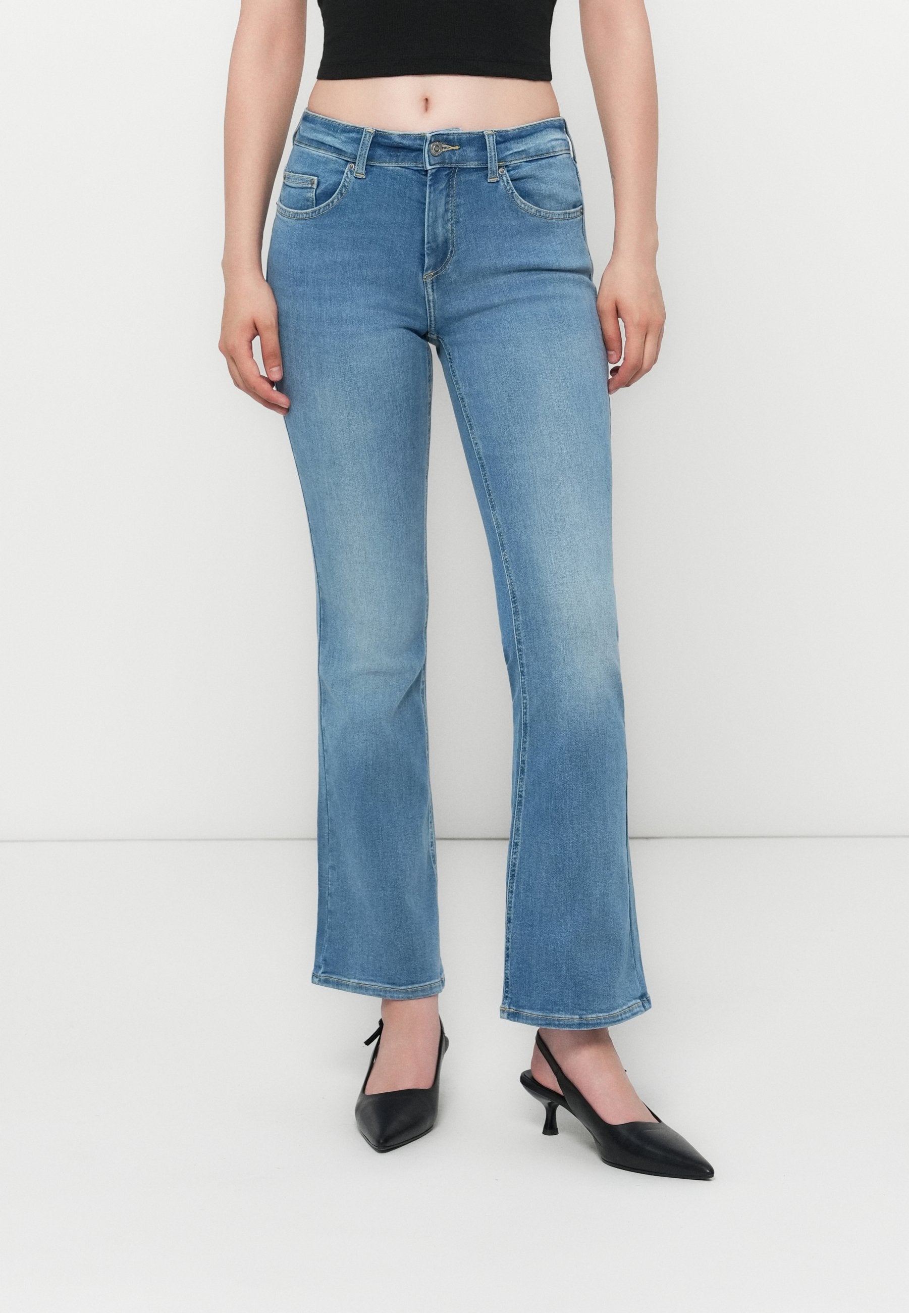 ONLBLUSH MID WAIST FLARED Media 3