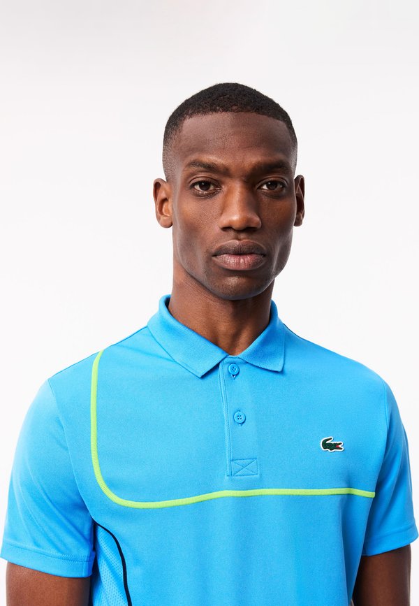 Lacoste Sport