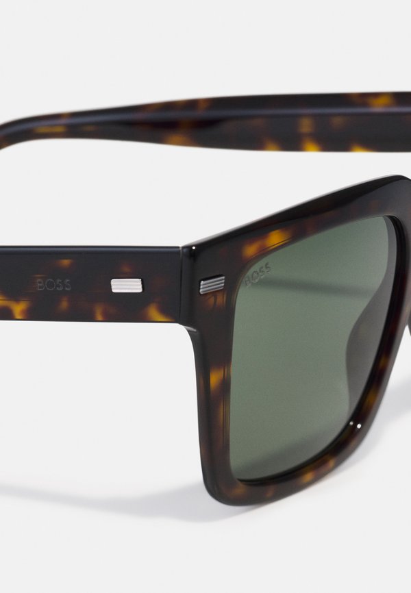 BOSS UNISEX