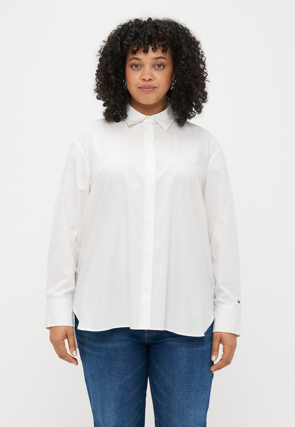 CURVE OVERSIZED FIT LOGO EMBROIDERY SHIRT Media 3