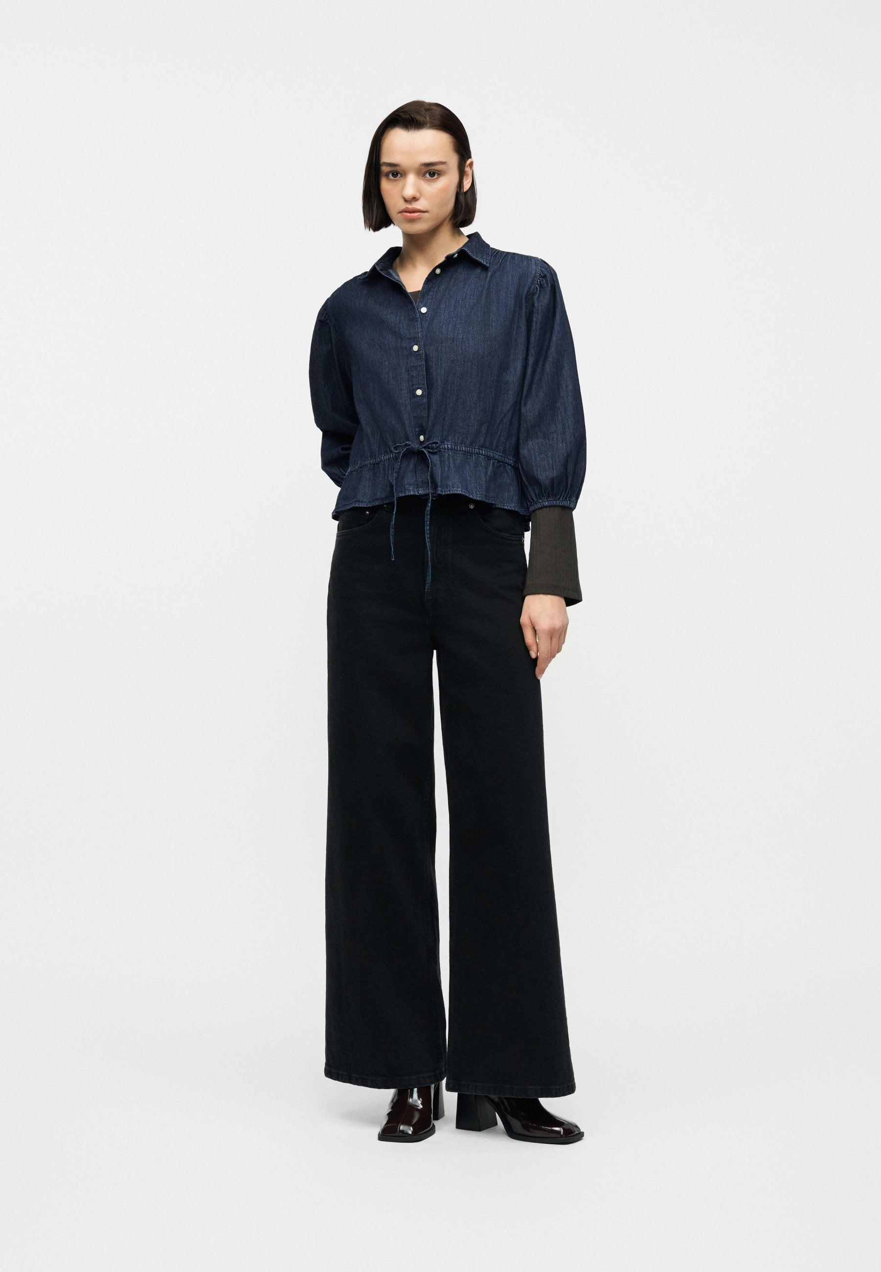 GAP TIE WAIST SHIRT