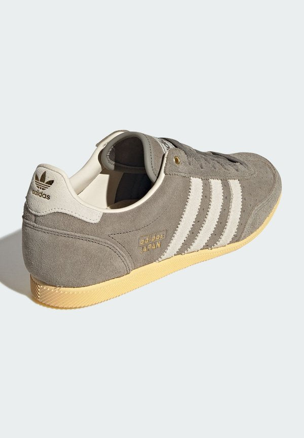 adidas Originals JAPAN W