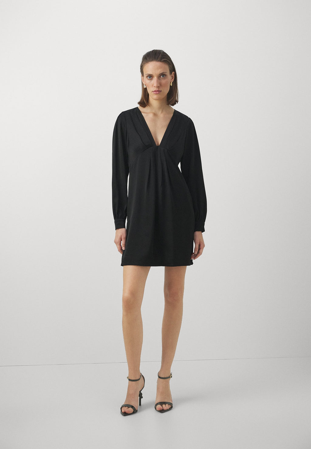 MICHAEL Michael Kors V NECK