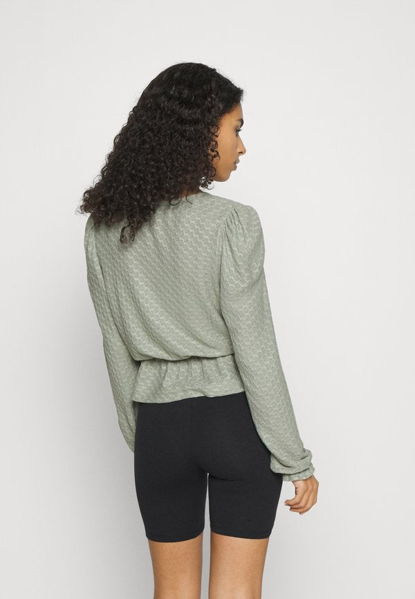 ONLY Petite ONLSTEFFIE V NECK