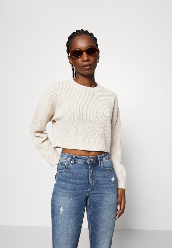 ONLY Petite ONLMALAVI CROPPED PULLOVER