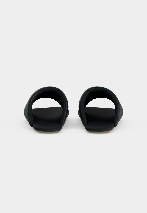 MM6 Maison Margiela