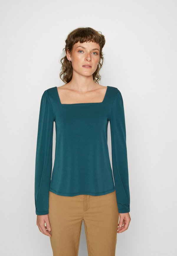 Banana Republic SQUARE NECK
